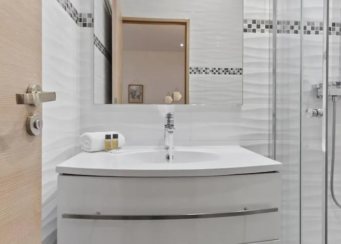 Le Port - Hypercentre - Ac - Cosy * نيس